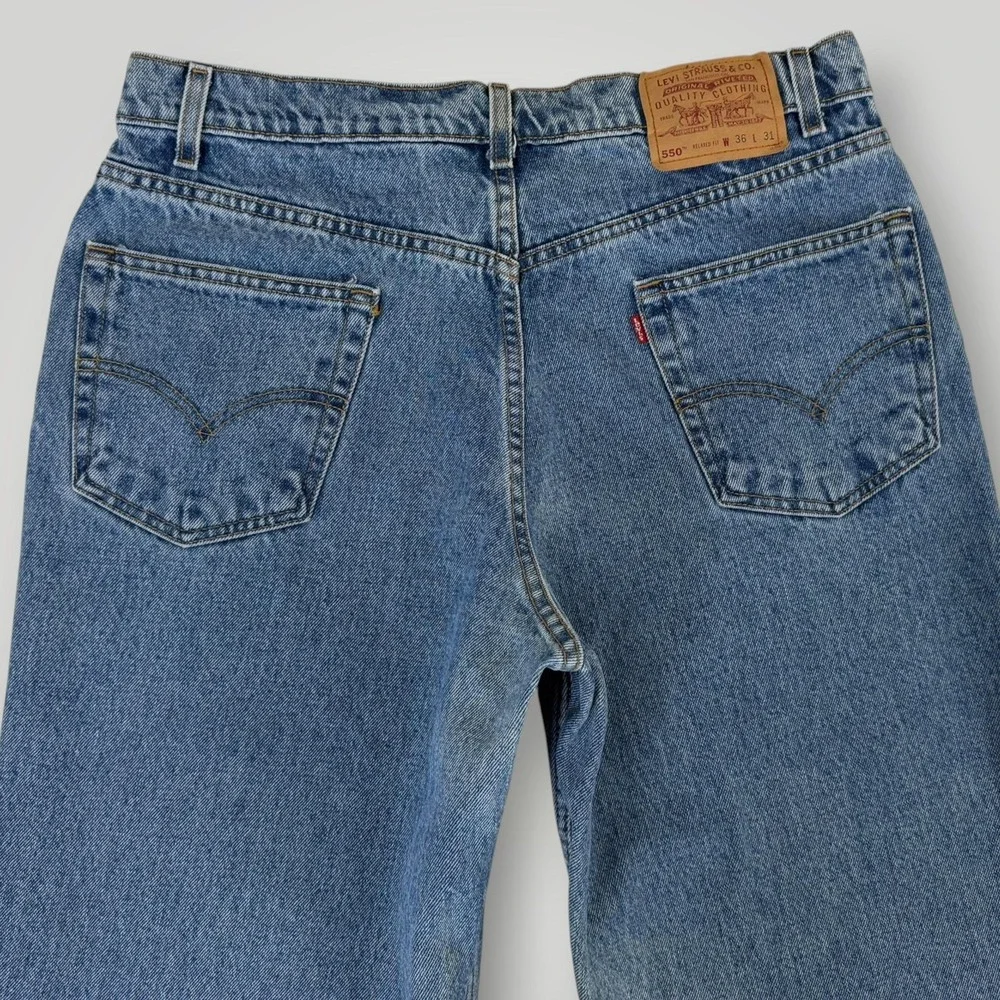 VTG Levis 550 Jeans Mens 36 Blue Relaxed Fit Tapered Denim 1998‎